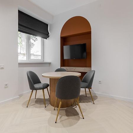 Inshiapartments On Ferentsa Lista Str Lviv Kültér fotó