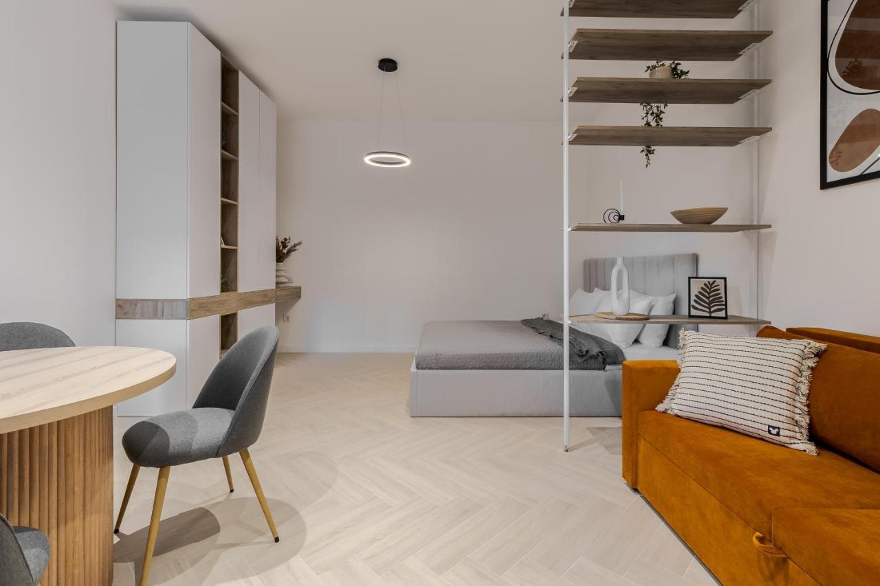 Inshiapartments On Ferentsa Lista Str Lviv Kültér fotó